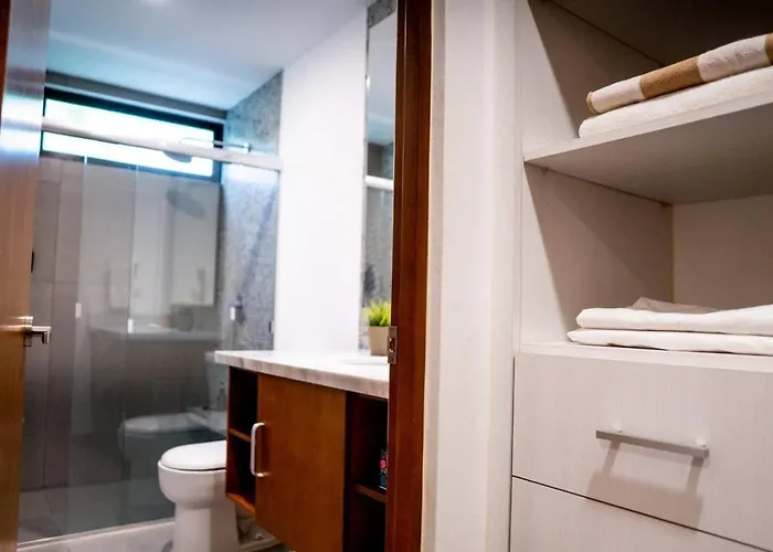 Apartment Lunada Bright With Rooftop Amenities
