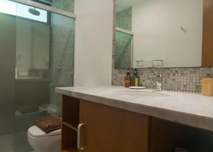 Lunada Bright With Rooftop Amenities *