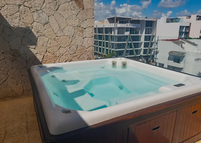 Apartment Lunada Bright With Rooftop Amenities